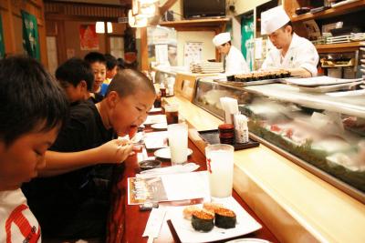 第3回 飛翔閣杯 中里が貞山下し初優勝 寿司食べ 放題旗も 